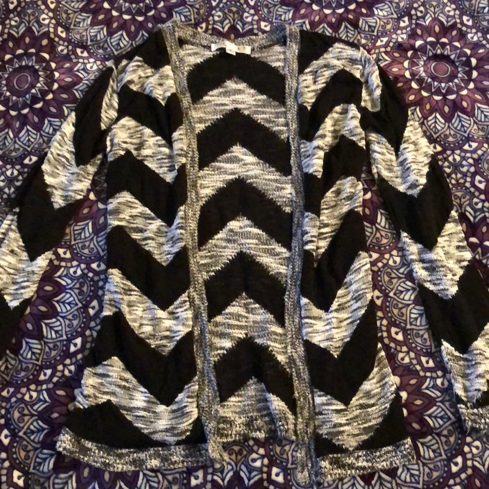 Patterned cardigan